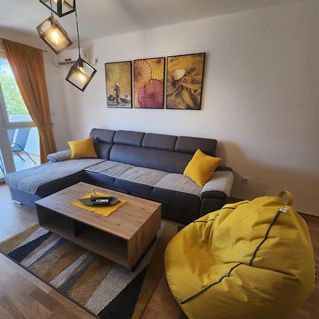 Adriatic Apartment Бар Екстериор снимка