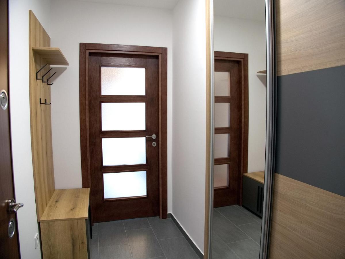 Adriatic Apartment Бар Екстериор снимка