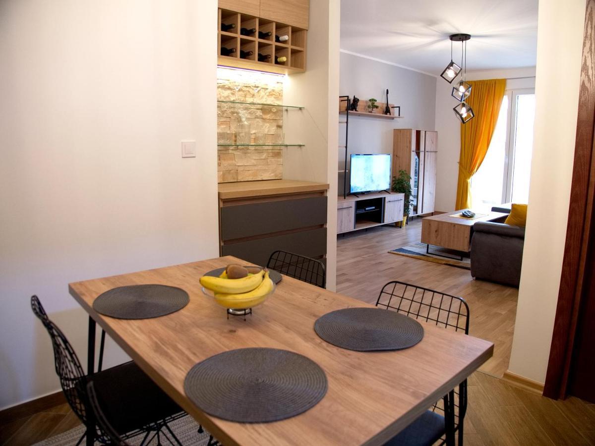 Adriatic Apartment Бар Екстериор снимка