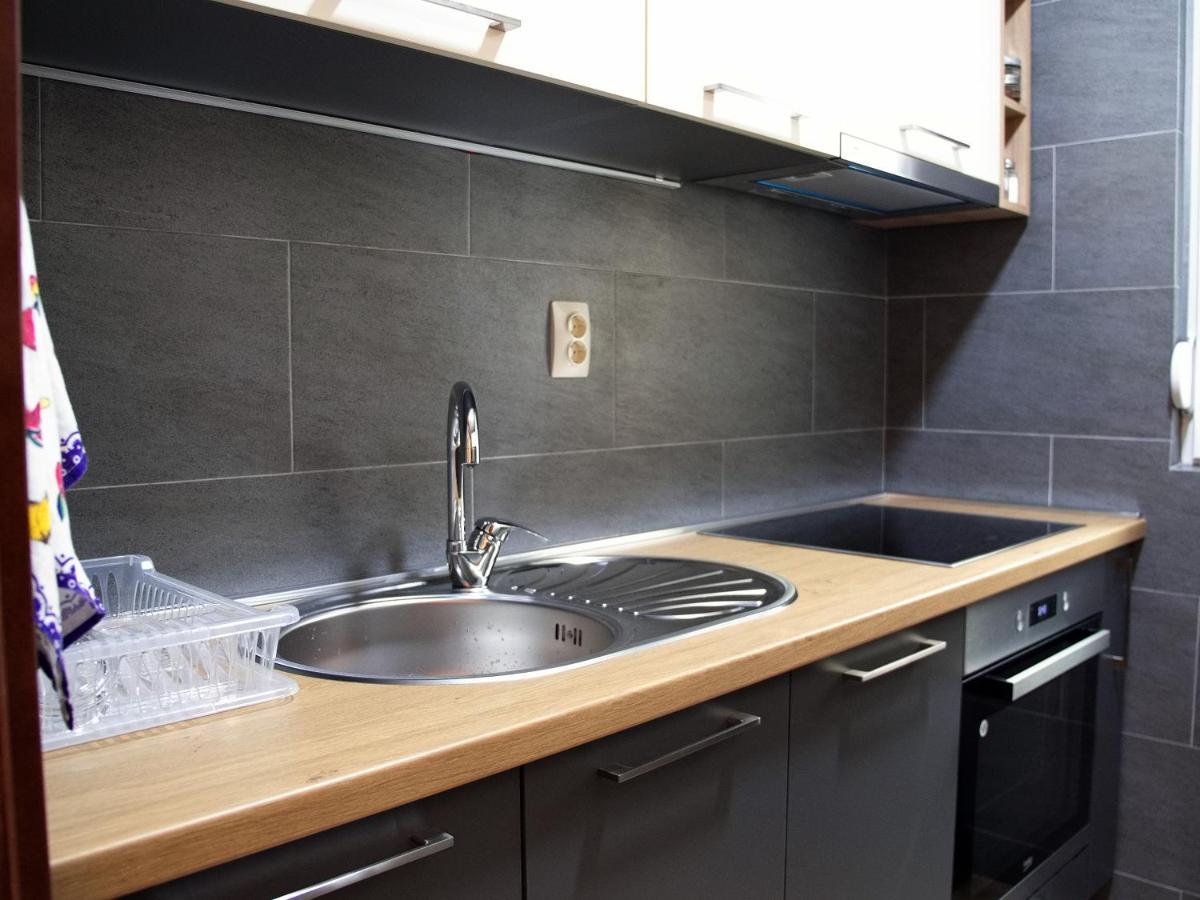 Adriatic Apartment Бар Екстериор снимка
