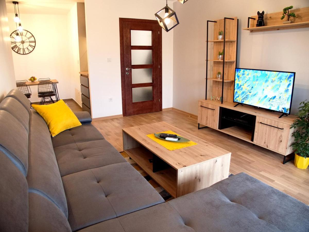 Adriatic Apartment Бар Екстериор снимка