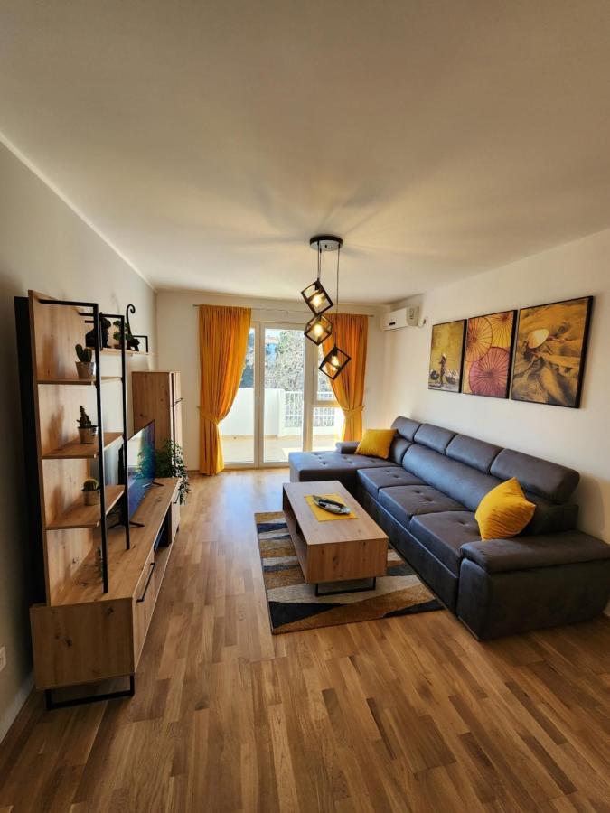 Adriatic Apartment Бар Екстериор снимка